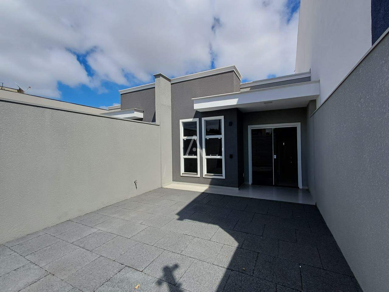 Casa Residencial para para aluguel no Bairro NOVO MILENIO em CASCAVEL: 