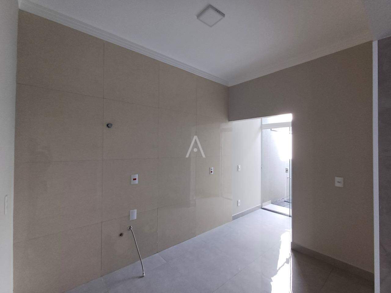 Casa Residencial para para aluguel no Bairro NOVO MILENIO em CASCAVEL: