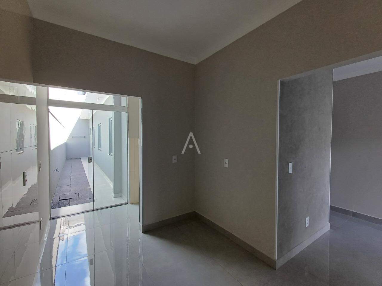 Casa Residencial para para aluguel no Bairro NOVO MILENIO em CASCAVEL: