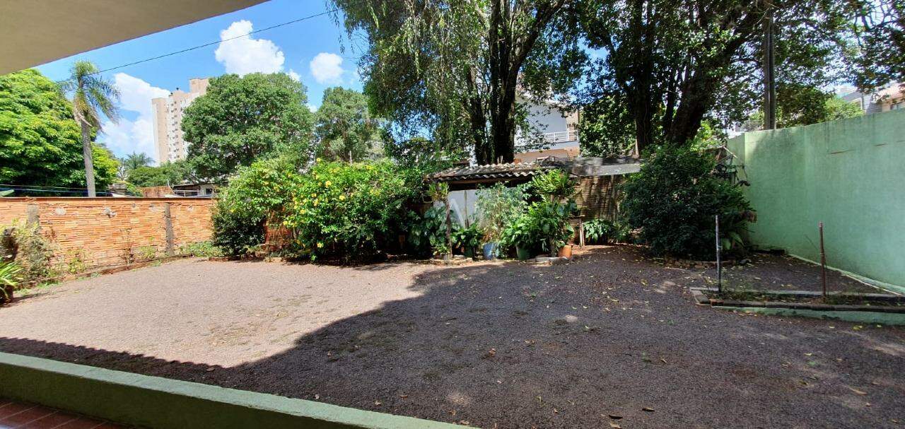 Casa Residencial para à venda no Bairro COUNTRY em CASCAVEL: 