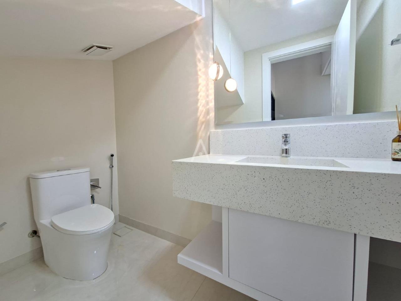 Sobrado para para aluguel no Bairro FAG em CASCAVEL: 