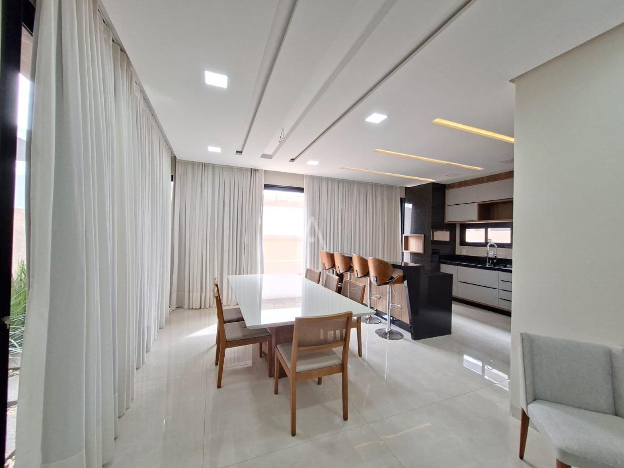 Sobrado para para aluguel no Bairro FAG em CASCAVEL: 