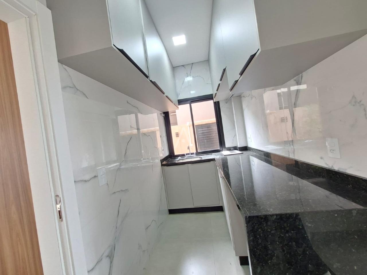 Sobrado para para aluguel no Bairro FAG em CASCAVEL: 