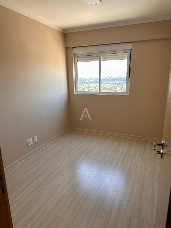 Apartamento para para aluguel no Bairro CENTRO em CASCAVEL: 
