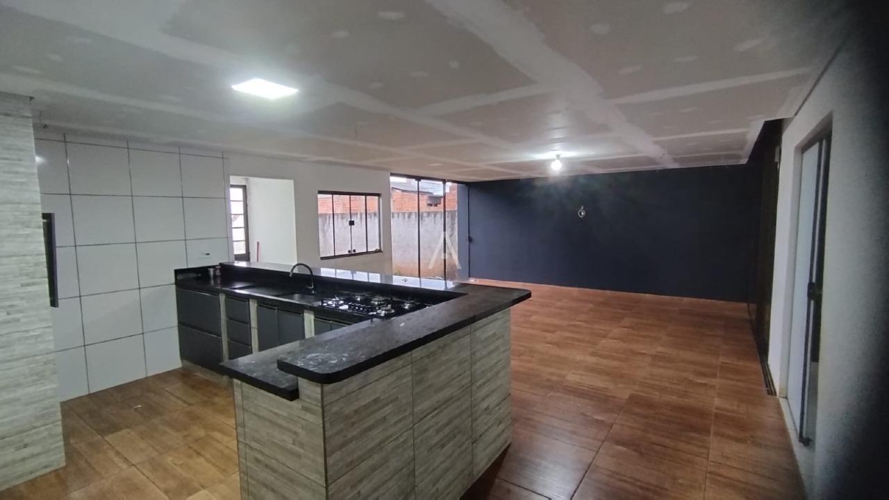 Casa Residencial para à venda no Bairro Vila Pioneiro em TOLEDO: 