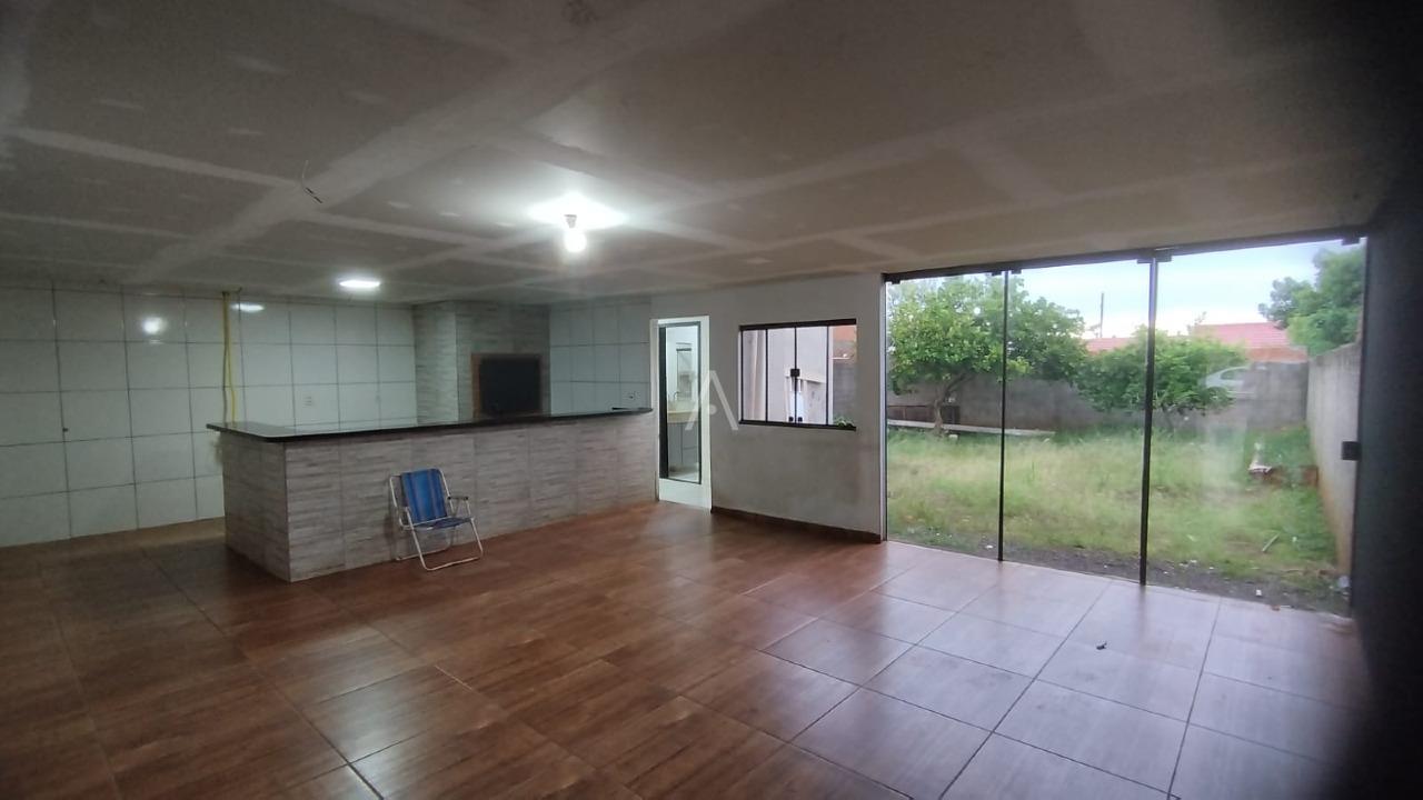 Casa Residencial para à venda no Bairro Vila Pioneiro em TOLEDO: 