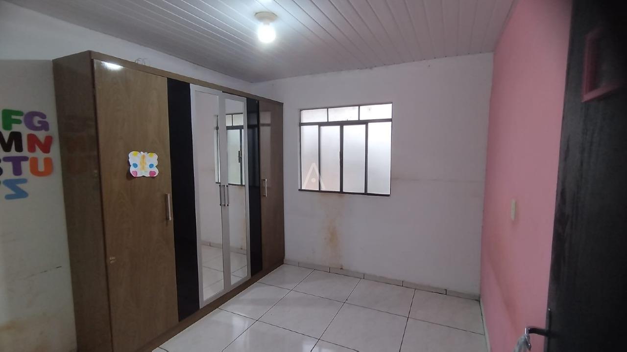 Casa Residencial para à venda no Bairro Vila Pioneiro em TOLEDO: 