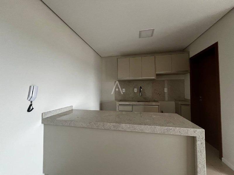 Apartamento para à venda no Bairro CENTRO em CASCAVEL: 