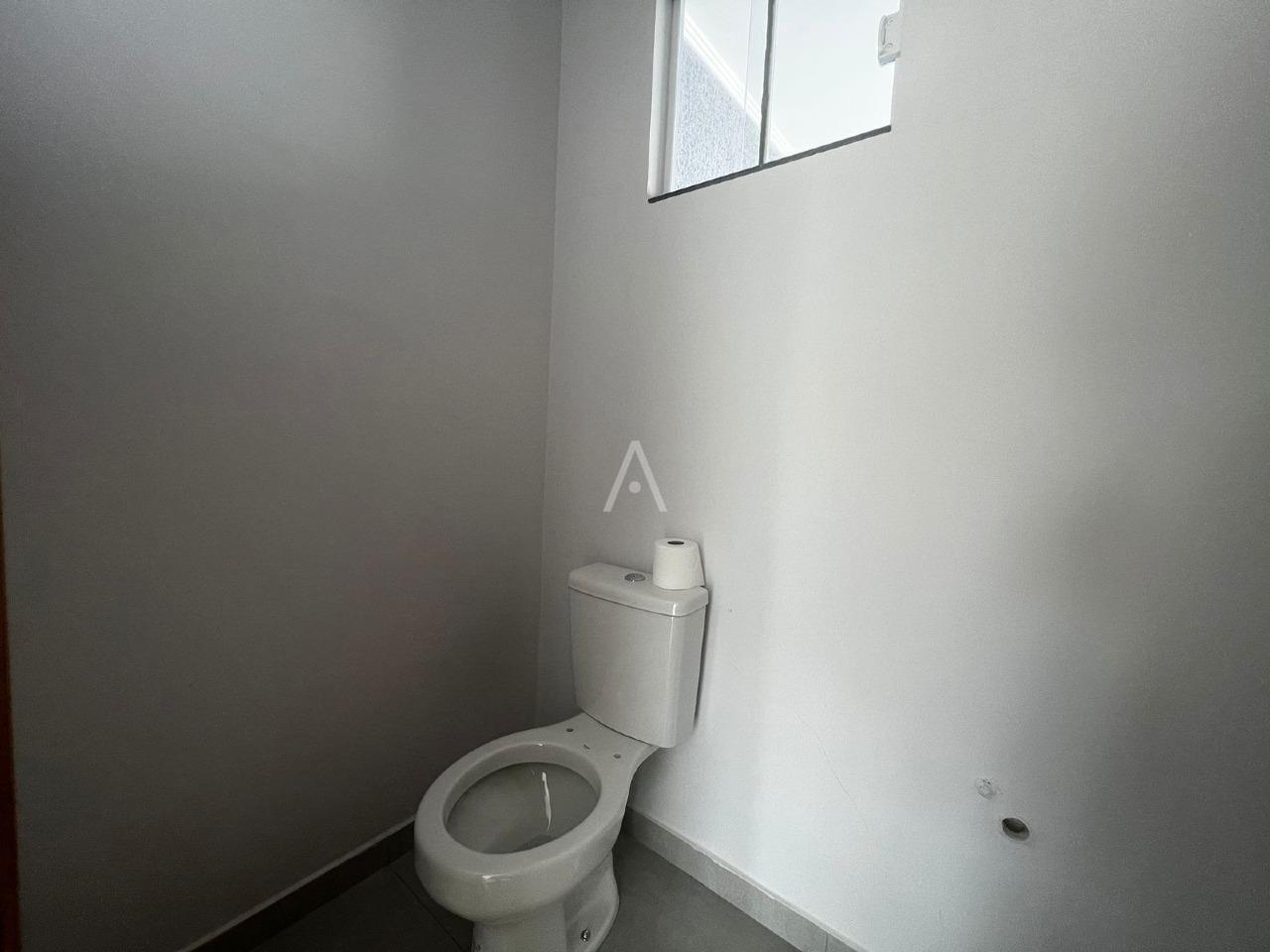 Sobrado para à venda no Bairro FLORESTA em CASCAVEL: