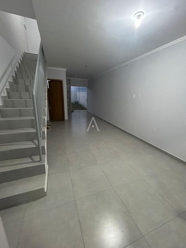 Sobrado para à venda no Bairro FLORESTA em CASCAVEL: 