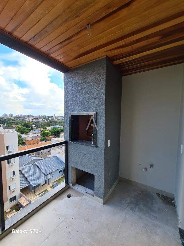 Apartamento para à venda no Bairro VILA INDUSTRIAL em TOLEDO: 