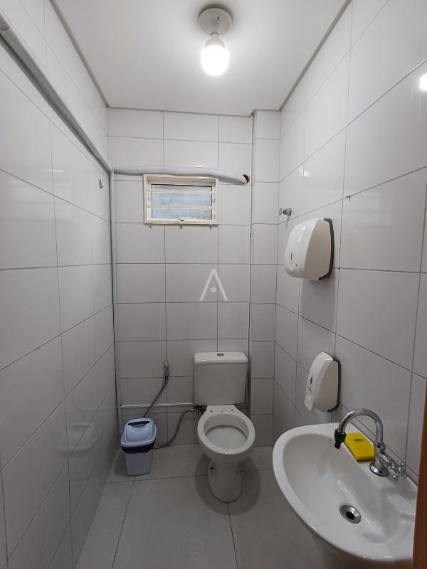 Sala Comercial para para aluguel no Bairro CENTRO em CASCAVEL: 