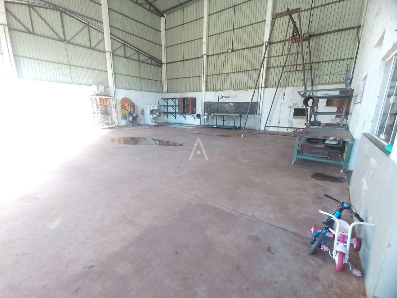 Barracão Comercial para para aluguel no Bairro ZONA RURAL em TOLEDO: 