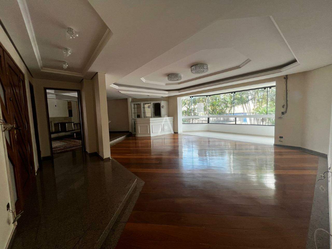 Apartamento para à venda no Bairro CENTRO em CASCAVEL: 