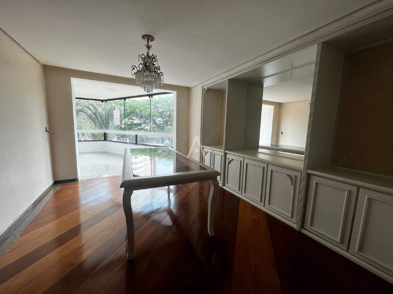 Apartamento para à venda no Bairro CENTRO em CASCAVEL: