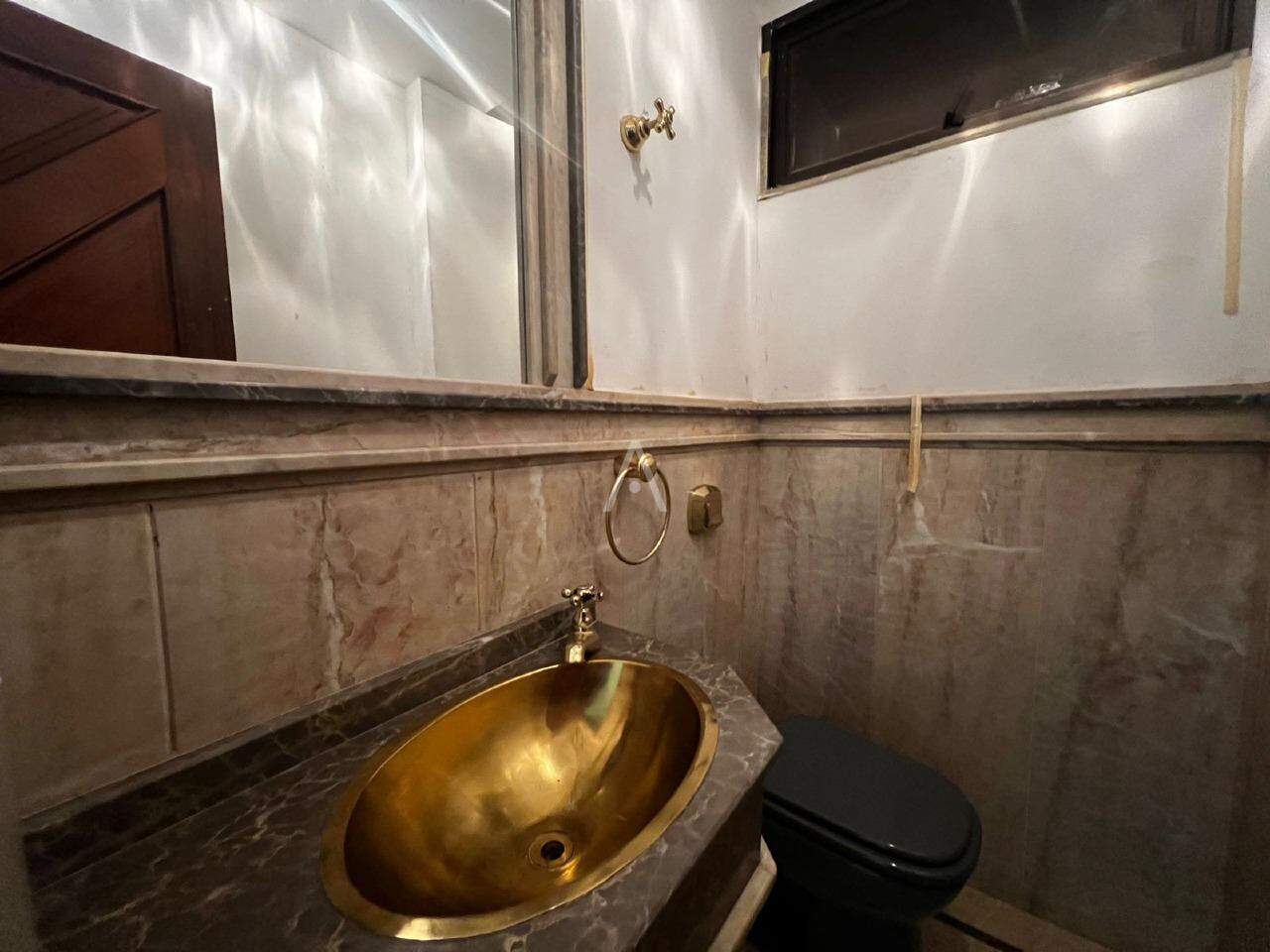 Apartamento para à venda no Bairro CENTRO em CASCAVEL: