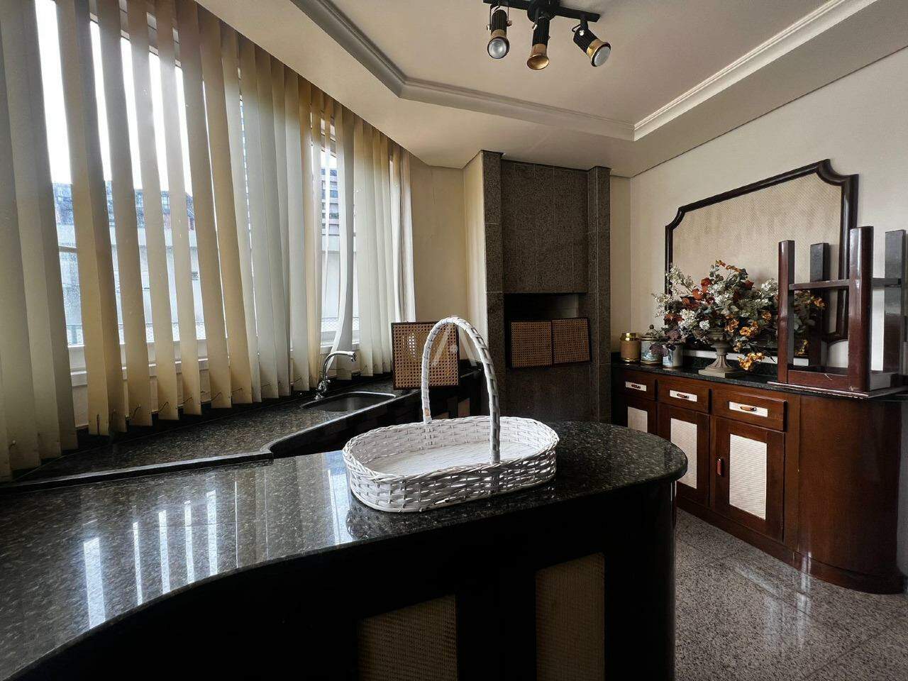 Apartamento para à venda no Bairro CENTRO em CASCAVEL: