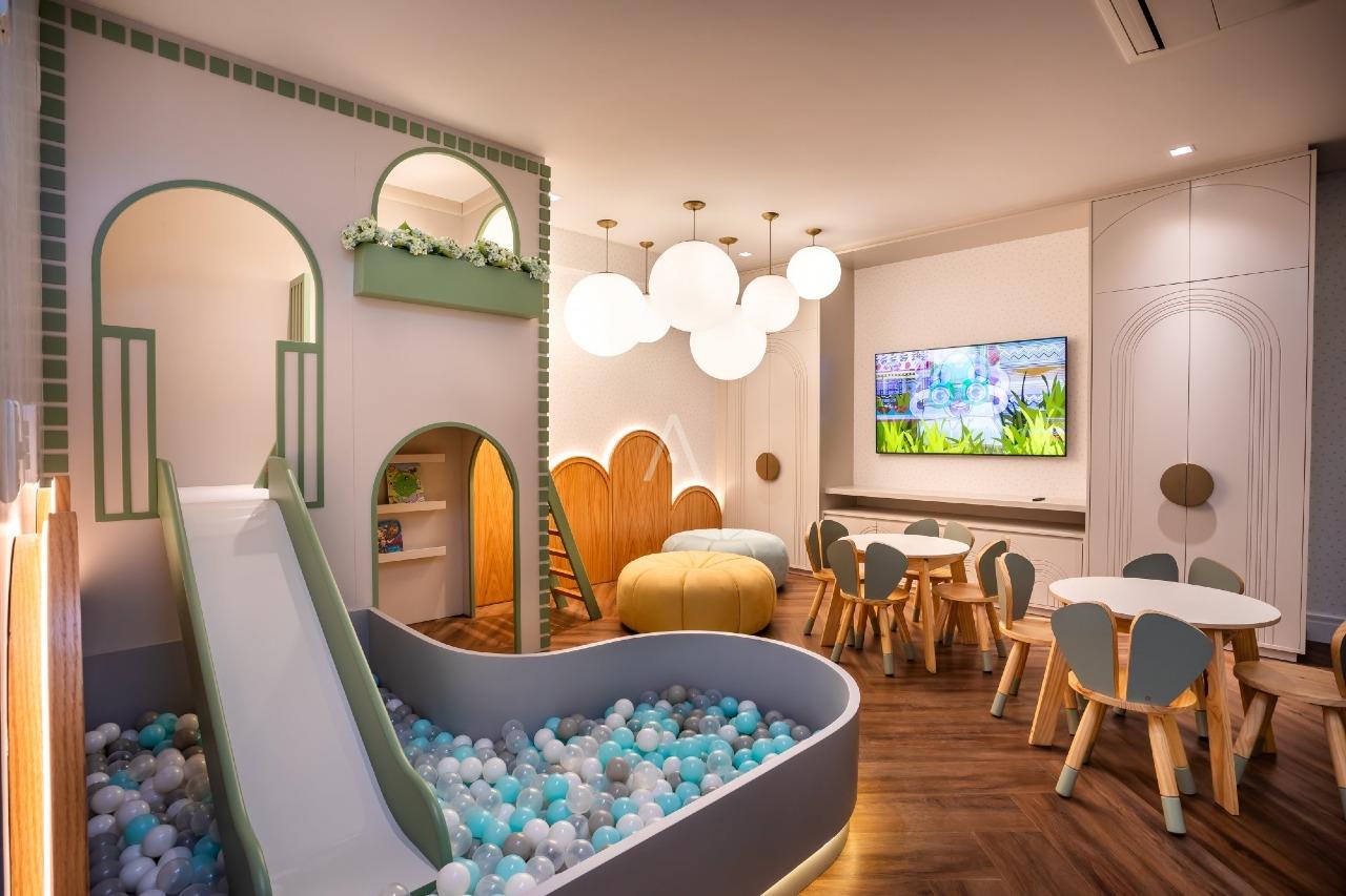 Apartamento para à venda no Bairro MEIA PRAIA em ITAPEMA: 