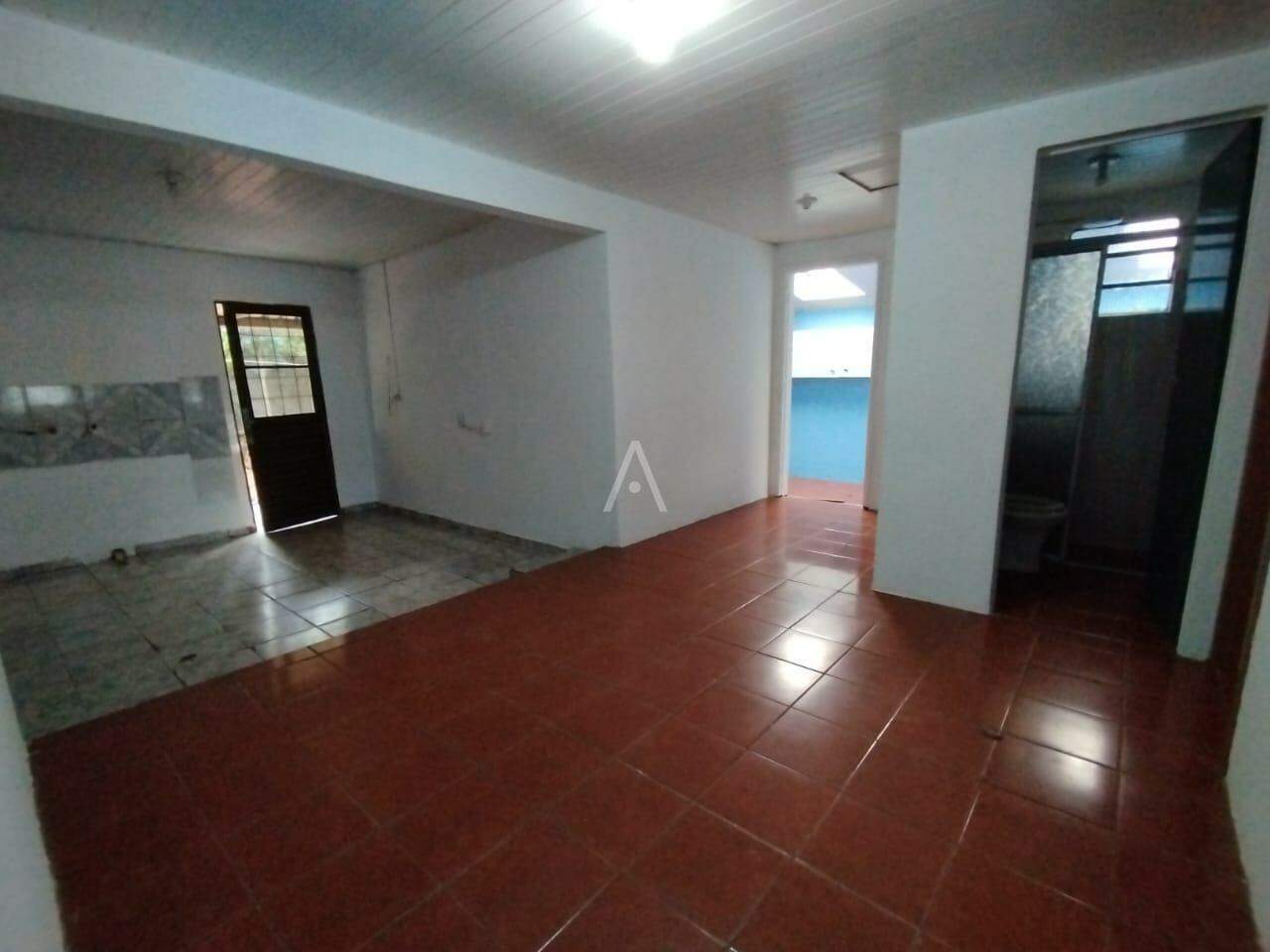 Casa Residencial para para aluguel no Bairro NOVA CIDADE em CASCAVEL: