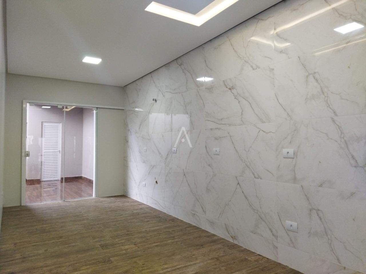 Casa Residencial para à venda no Bairro SANTA CRUZ em CASCAVEL: 