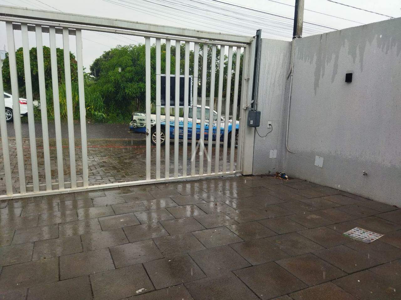 Casa Residencial para à venda no Bairro SANTA CRUZ em CASCAVEL: 