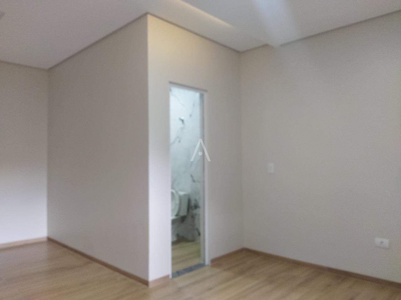 Casa Residencial para à venda no Bairro SANTA CRUZ em CASCAVEL: 