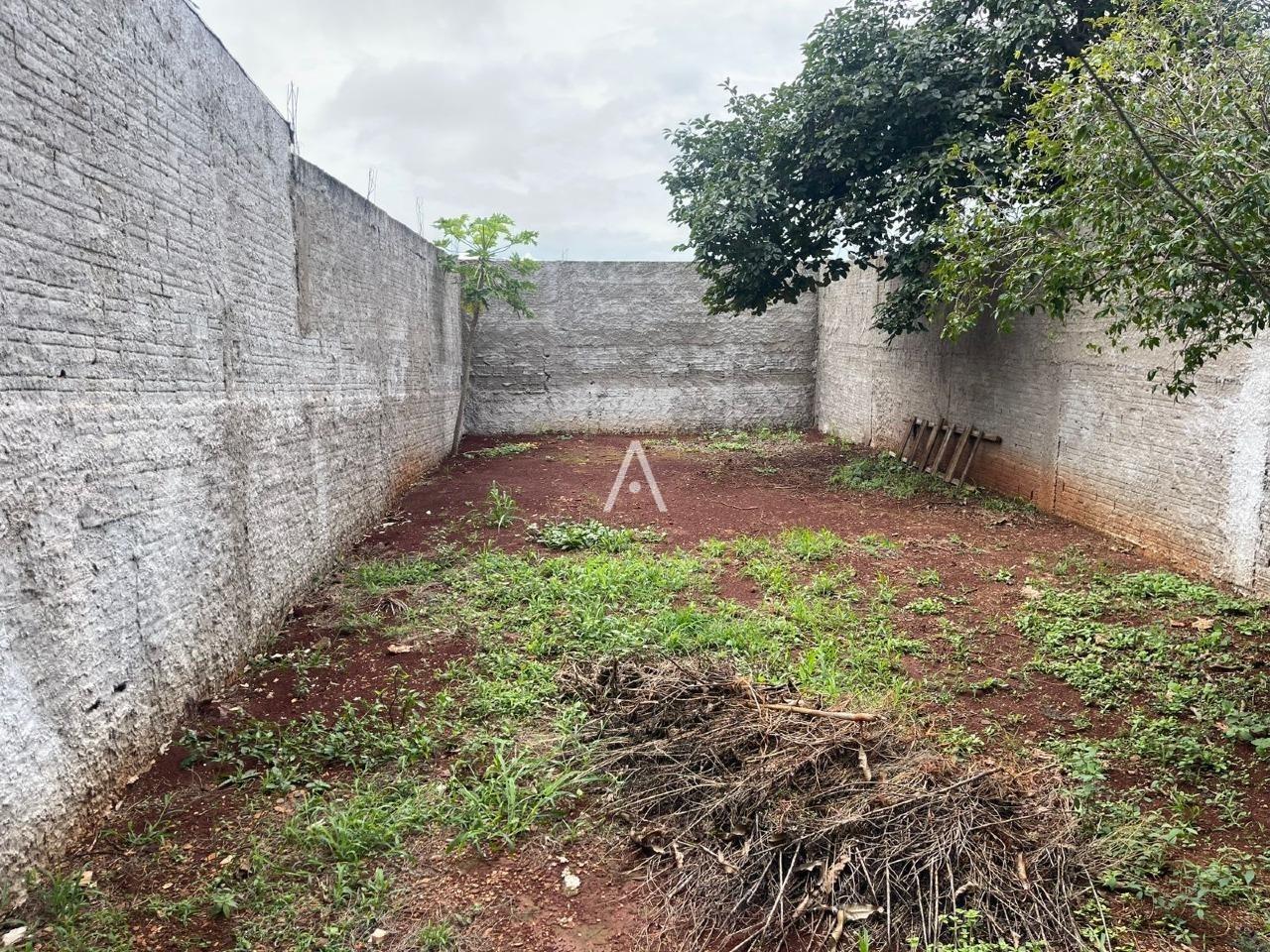 Sobrado para à venda no Bairro CENTRO em CASCAVEL: 