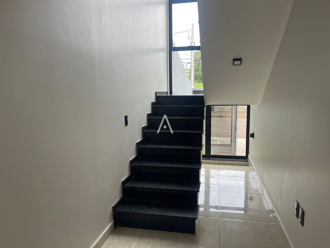 Sobrado para à venda no Bairro CENTRO em CASCAVEL: 