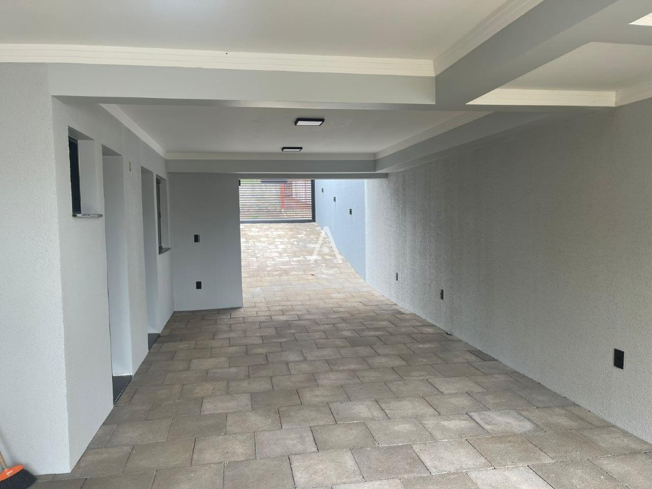 Sobrado para à venda no Bairro CENTRO em CASCAVEL: 