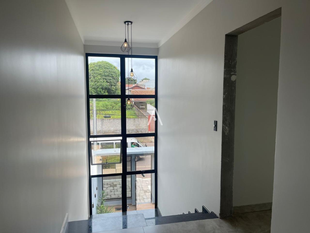 Sobrado para à venda no Bairro CENTRO em CASCAVEL: 