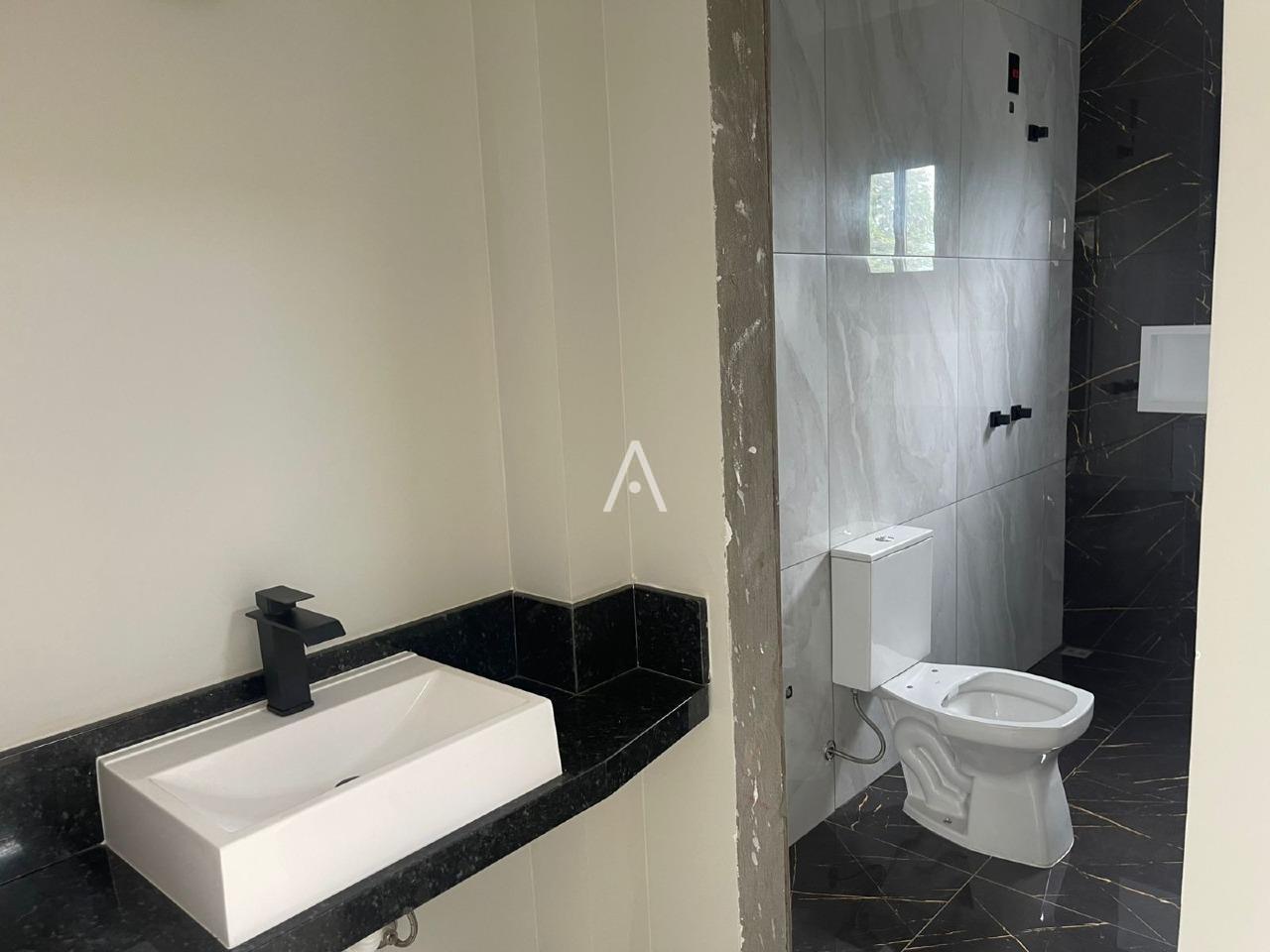 Sobrado para à venda no Bairro CENTRO em CASCAVEL: 