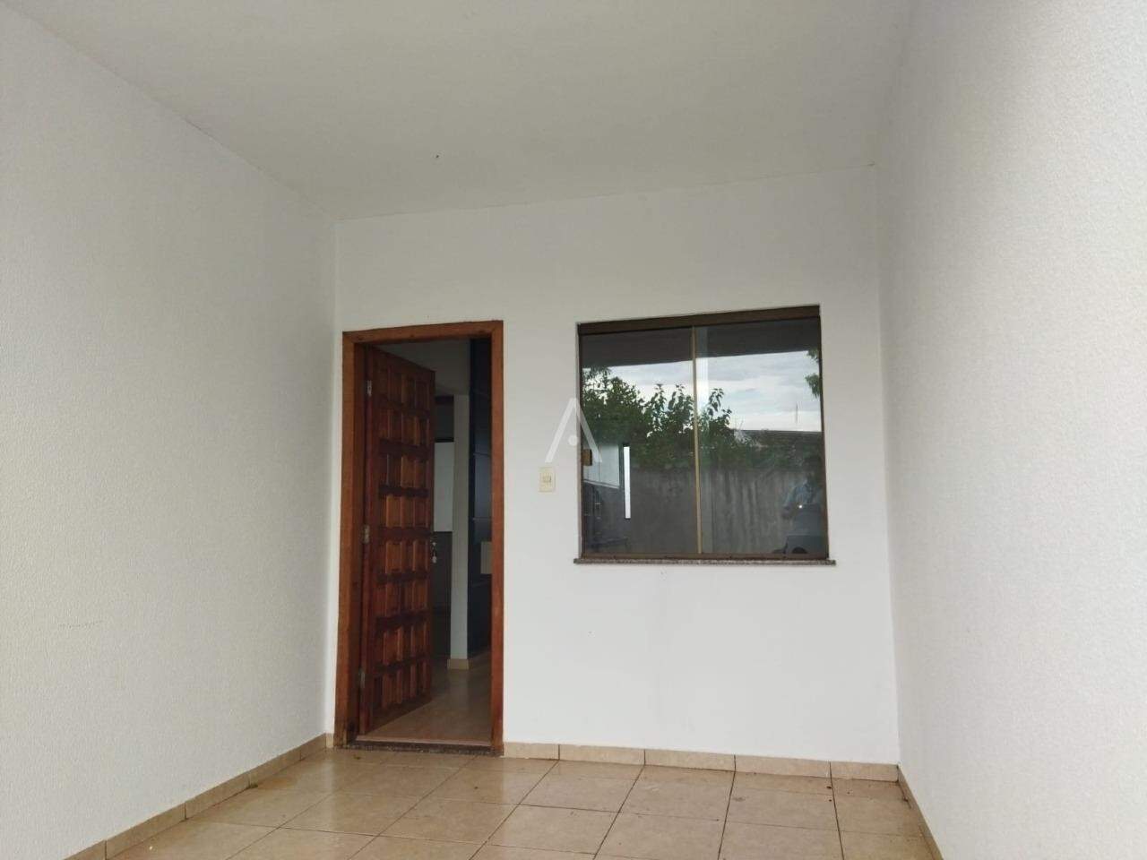 Casa Residencial para à venda no Bairro SANTA CRUZ em CASCAVEL: