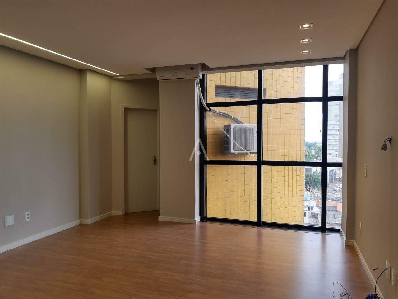 Sala Comercial para à venda no Bairro CENTRO em CASCAVEL: 