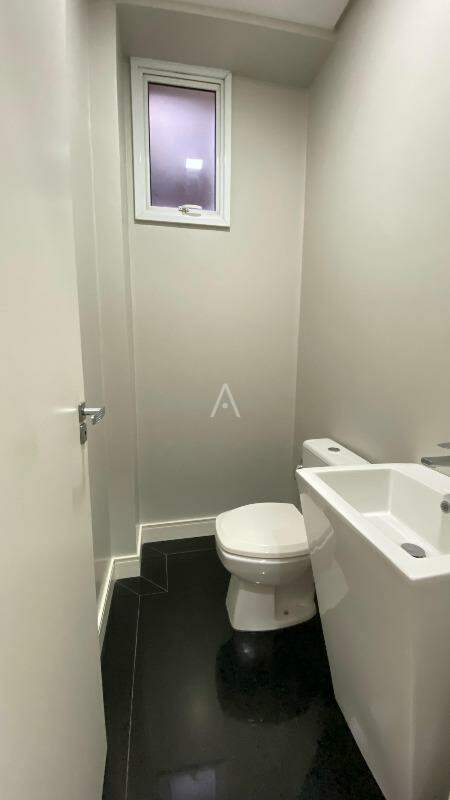 Apartamento para para aluguel no Bairro CENTRO em CASCAVEL: 