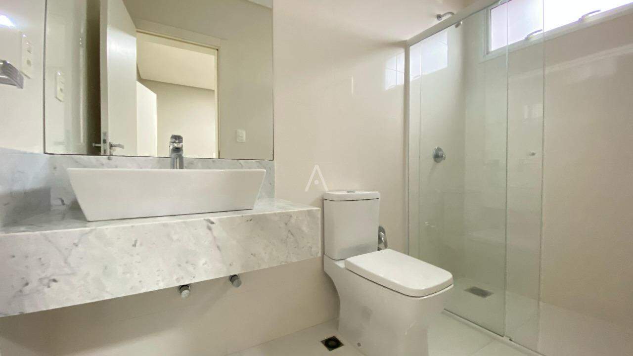 Apartamento para para aluguel no Bairro CENTRO em CASCAVEL: 