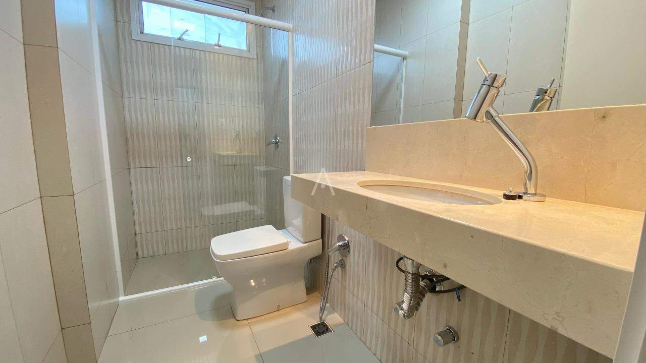 Apartamento para para aluguel no Bairro CENTRO em CASCAVEL: 