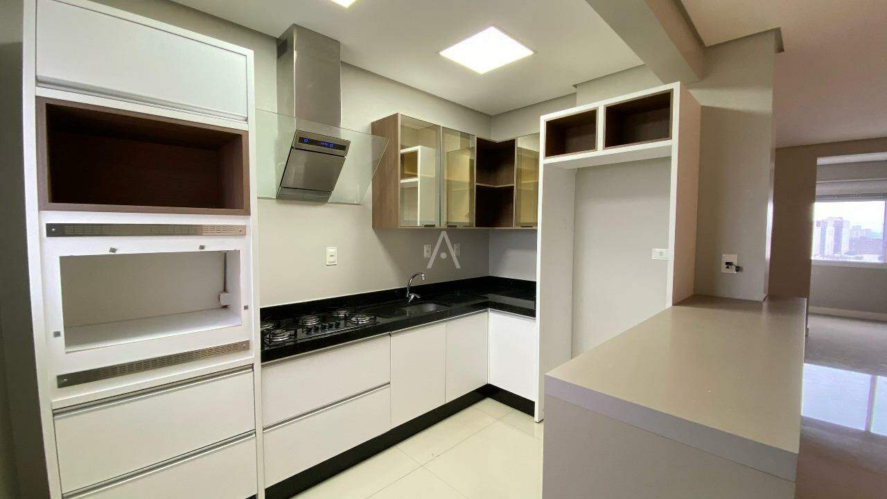 Apartamento para para aluguel no Bairro CENTRO em CASCAVEL: 