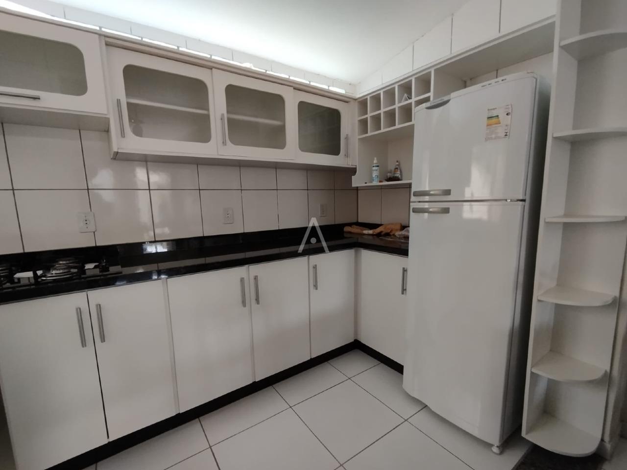 Casa Residencial para à venda no Bairro CENTRO em CASCAVEL: 