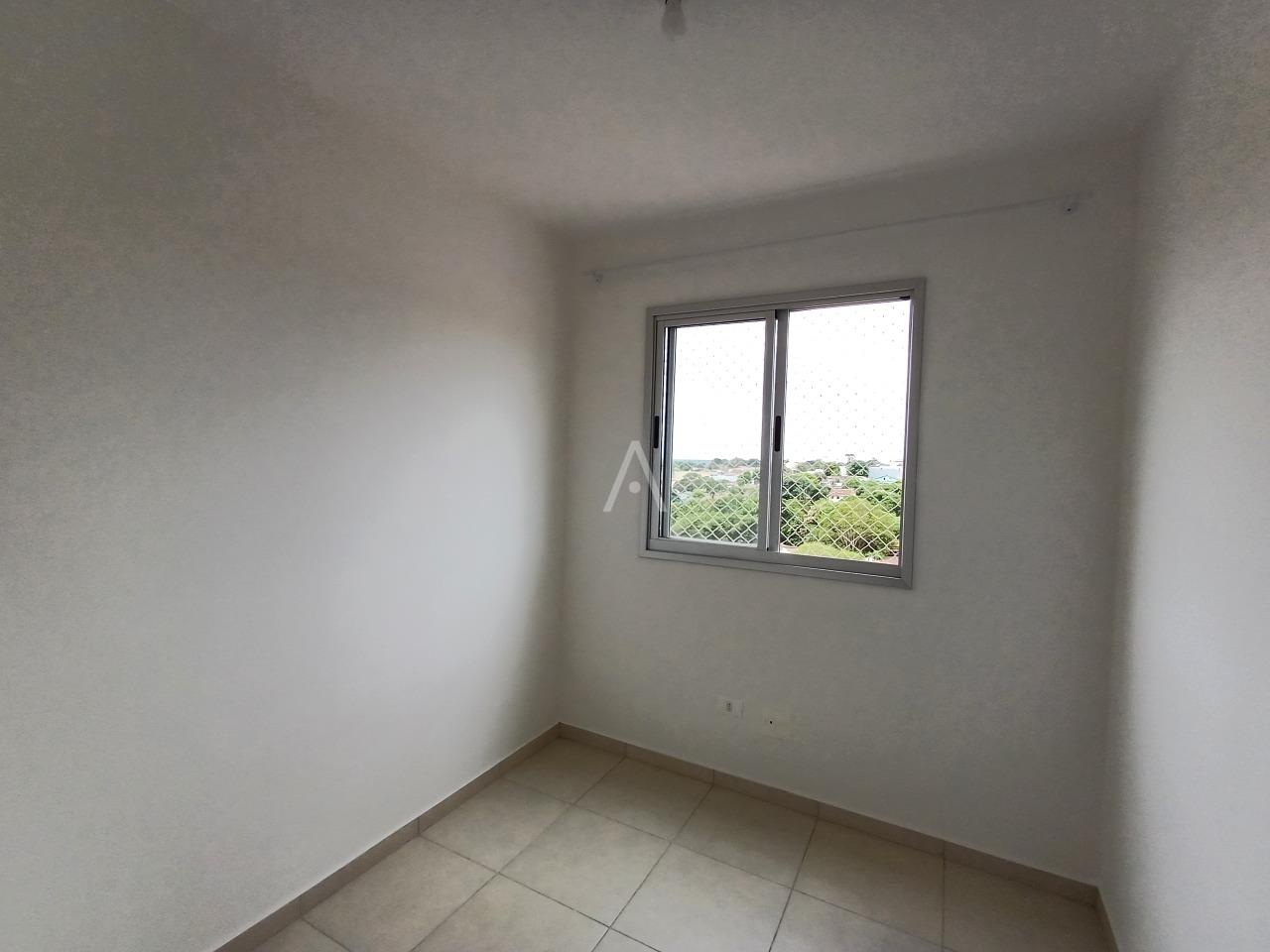 Apartamento para para aluguel no Bairro UNIVERSITARIO em CASCAVEL: