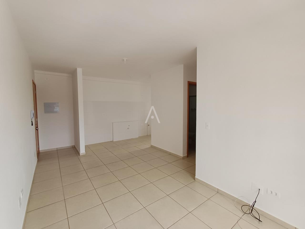 Apartamento para para aluguel no Bairro UNIVERSITARIO em CASCAVEL: