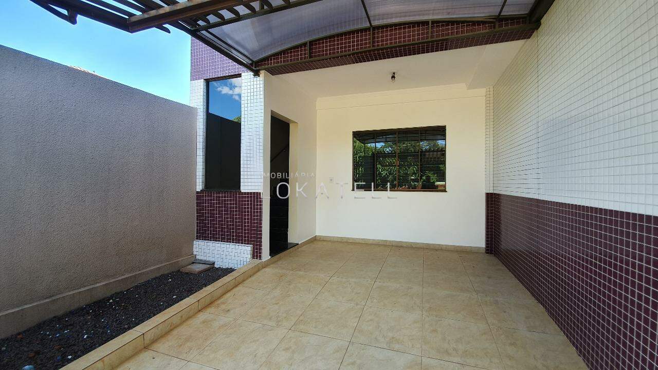 Casa Residencial para para aluguel no Bairro CANADA em CASCAVEL: 