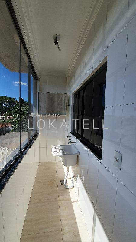 Casa Residencial para para aluguel no Bairro CANADA em CASCAVEL: 