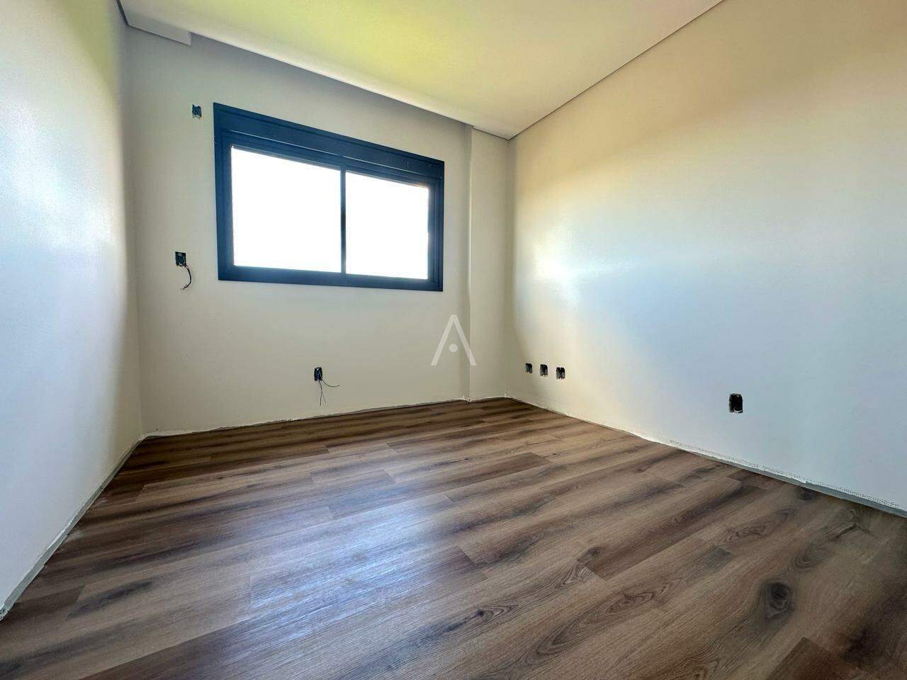 Apartamento para à venda no Bairro JARDIM LA SALLE em TOLEDO: