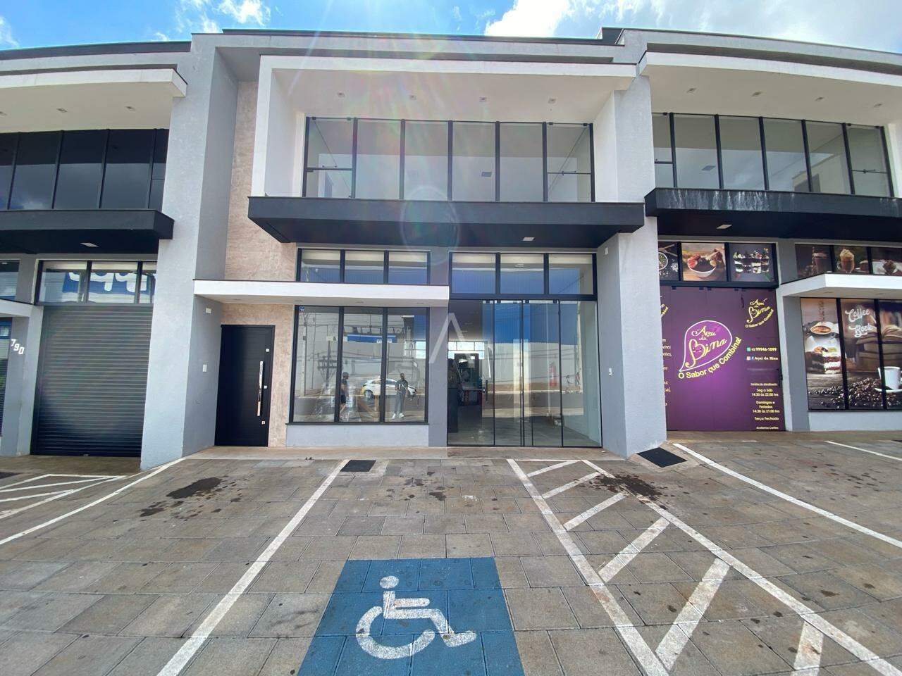Sala Comercial para para aluguel no Bairro PERIOLO em CASCAVEL: 