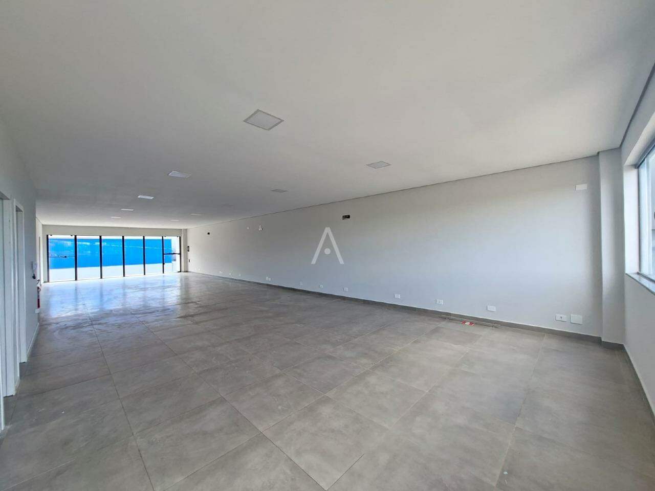 Sala Comercial para para aluguel no Bairro PERIOLO em CASCAVEL: