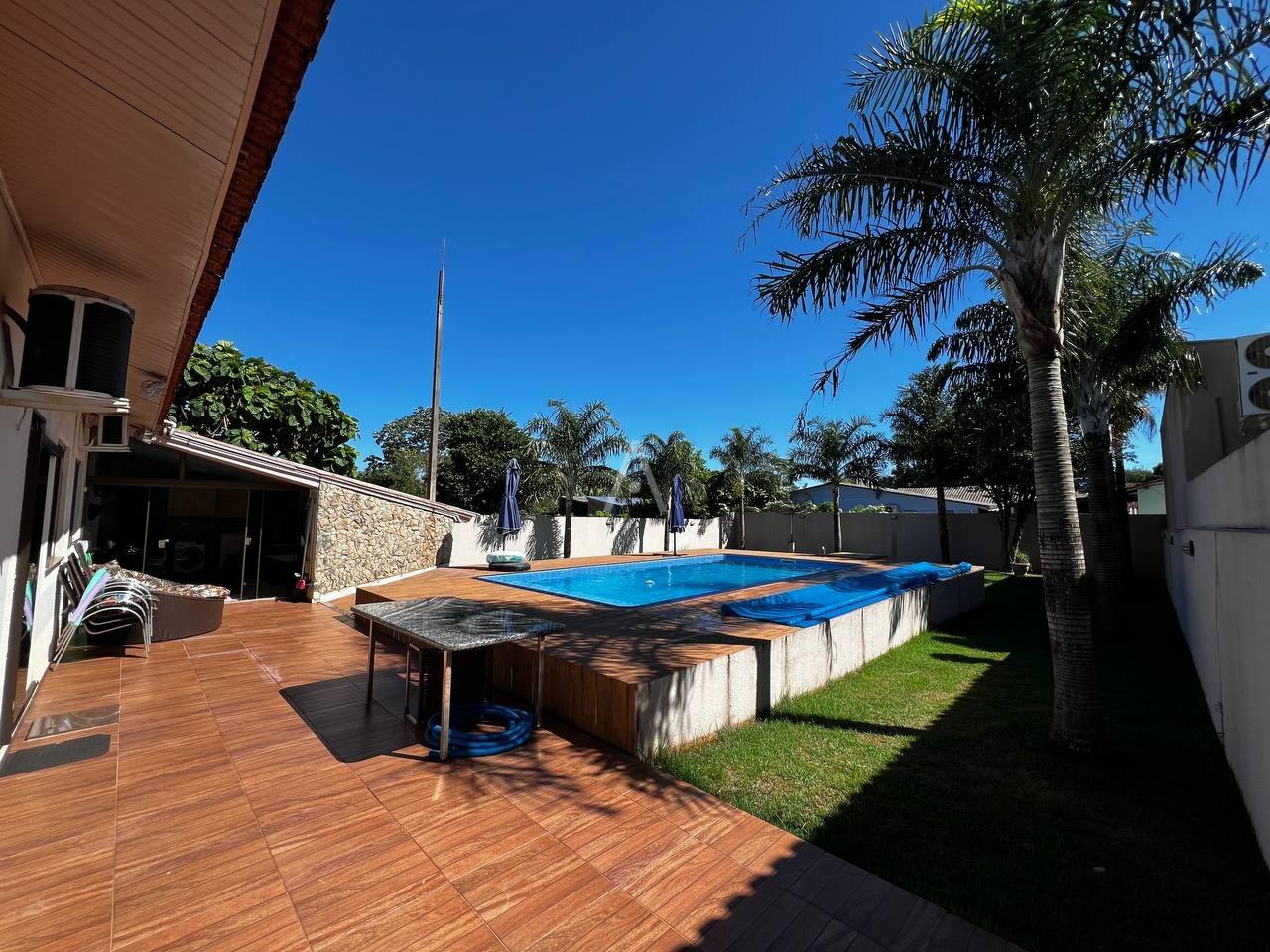 Casa Residencial para à venda no Bairro VILA INDUSTRIAL em TOLEDO: 