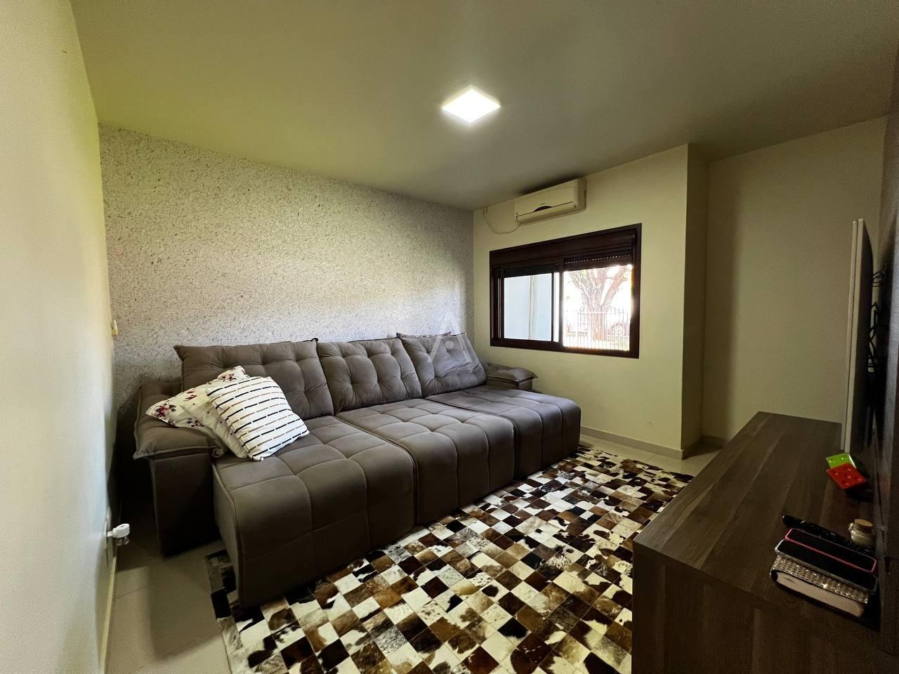 Casa Residencial para à venda no Bairro VILA INDUSTRIAL em TOLEDO: 