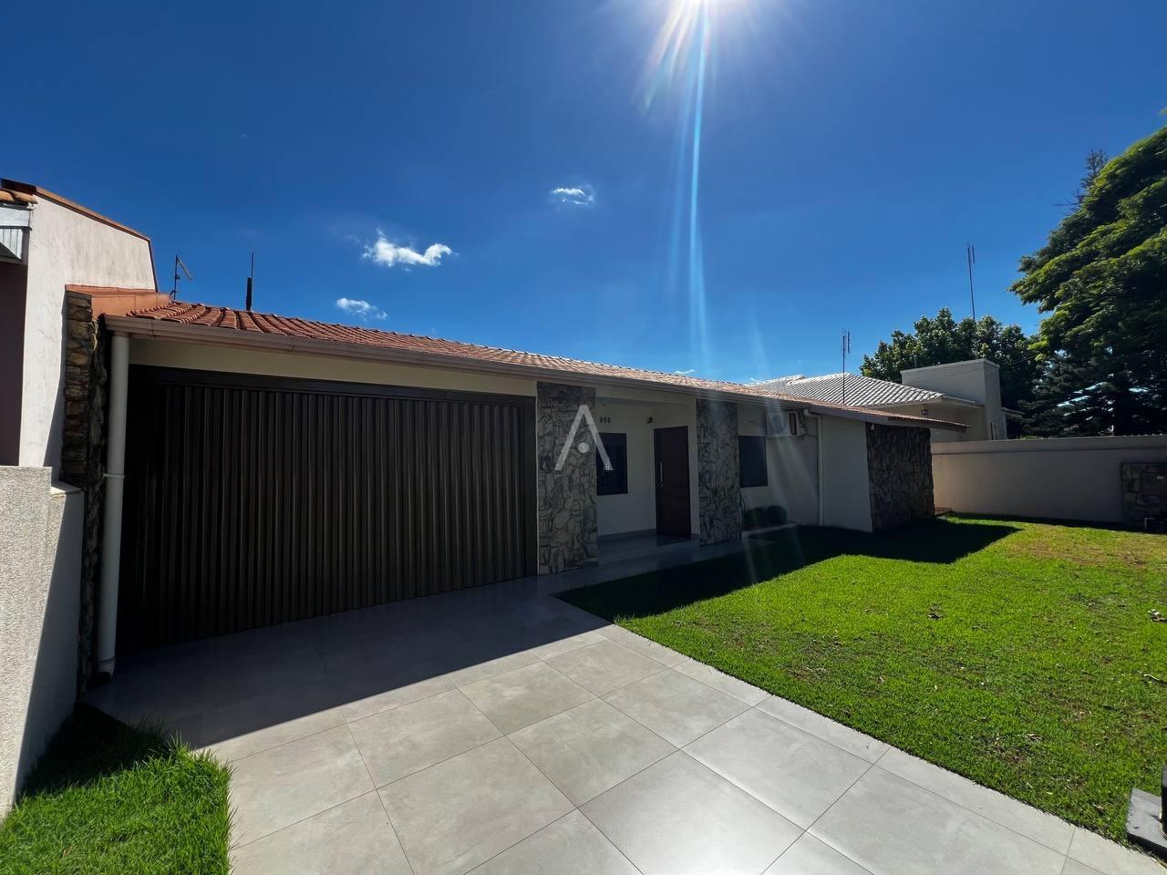 Casa Residencial para à venda no Bairro VILA INDUSTRIAL em TOLEDO: 