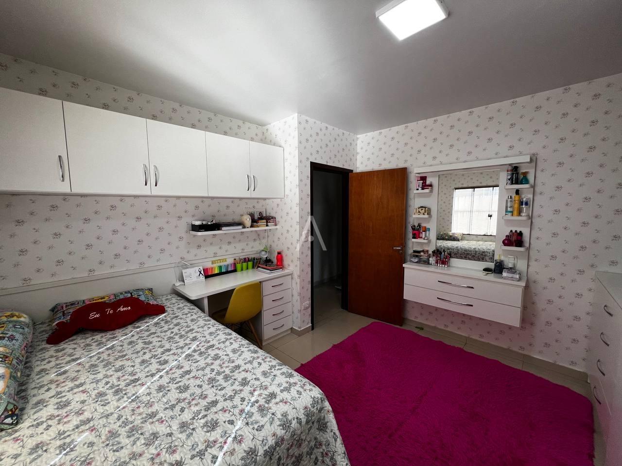 Casa Residencial para à venda no Bairro VILA INDUSTRIAL em TOLEDO: 