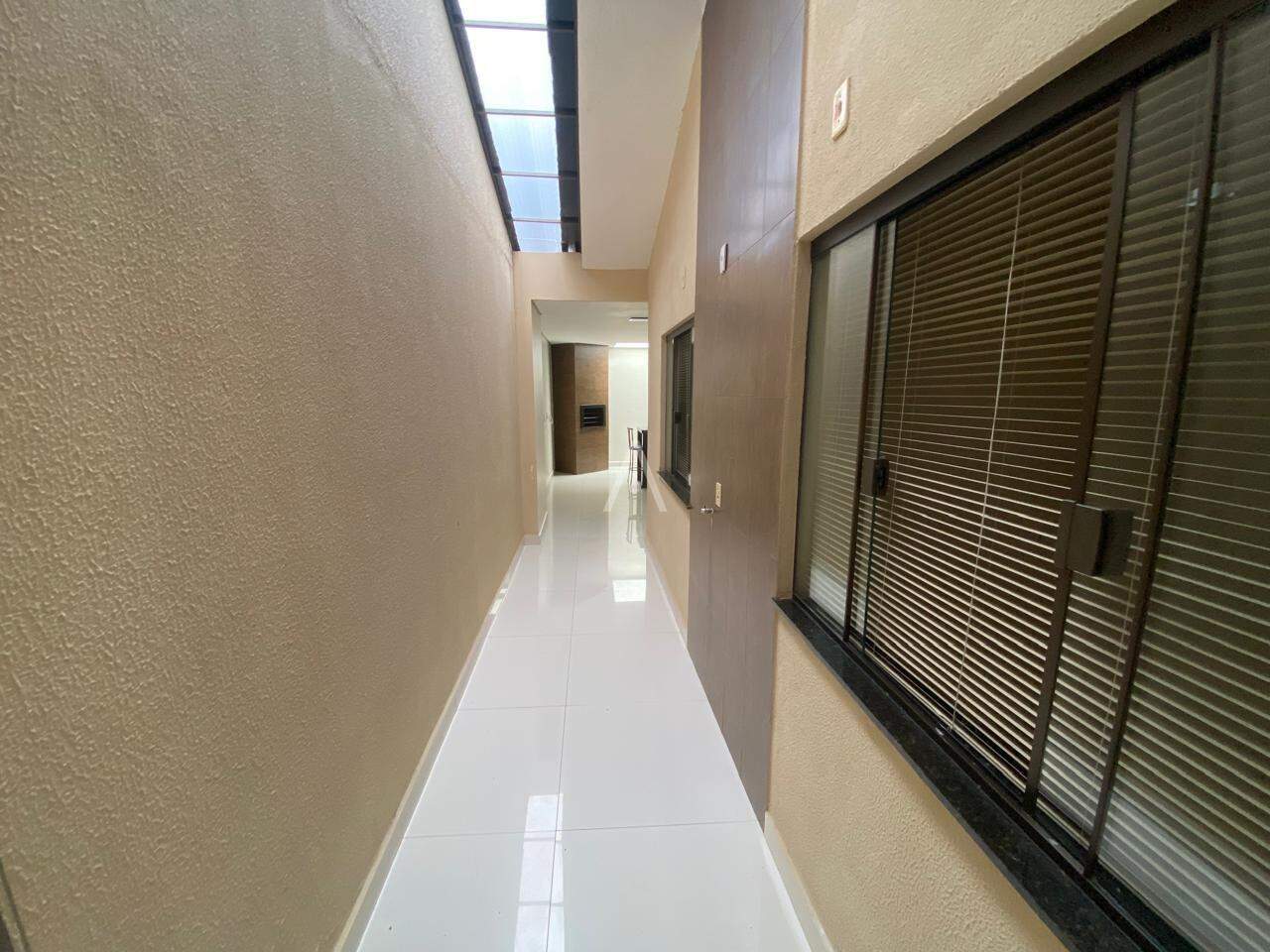 Casa Residencial para para aluguel no Bairro CANADA em CASCAVEL: 